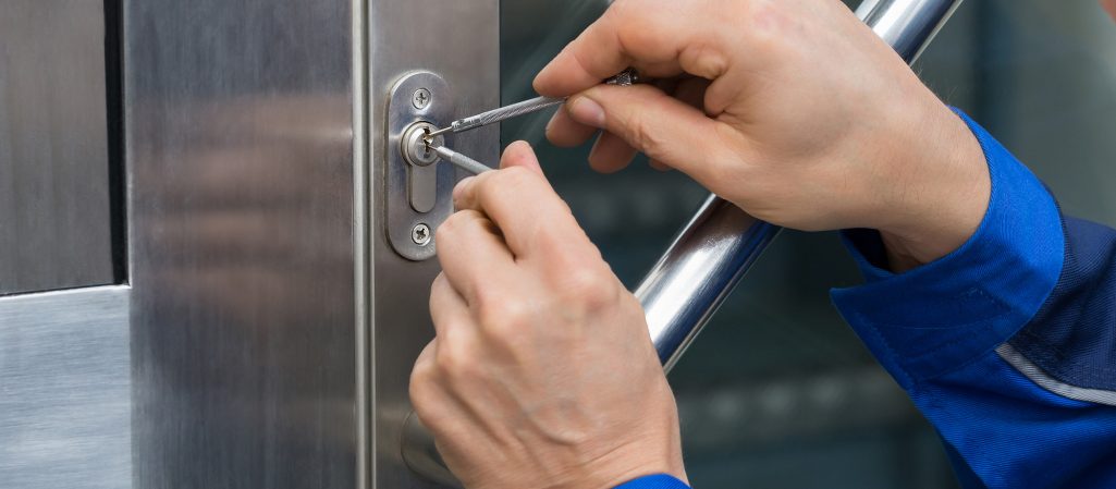 Tricks And Tips For Dealing With Locksmithing Troubles